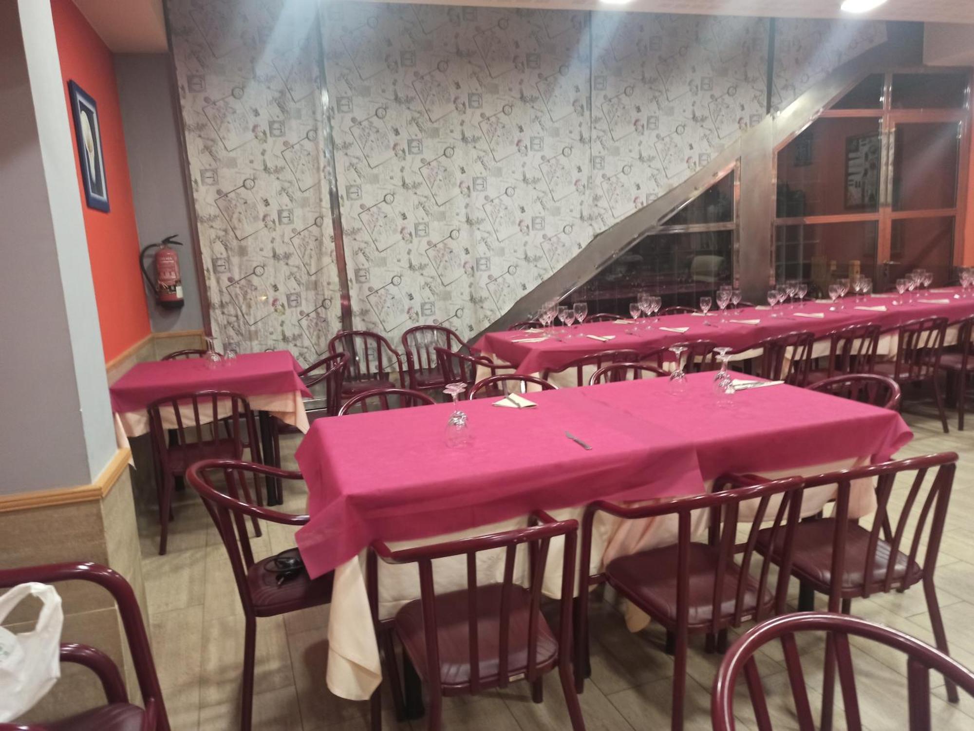 Hostal Restaurante Baraka Alagon Bagian luar foto